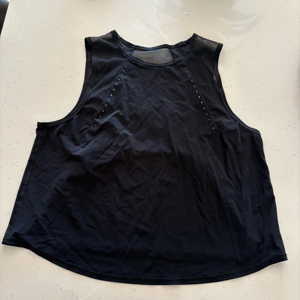 Lululemon Athletica Black Cropped Sculpt Tank Size 6